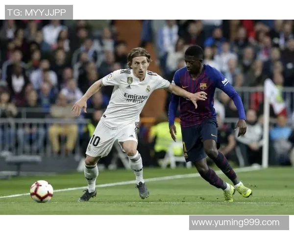 西班牙足球明星聚会享受美味烤肉的精彩瞬间分享